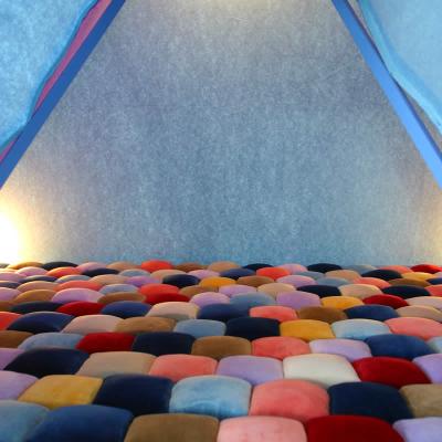 Blanket & Cushion Hideout